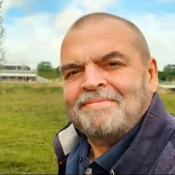 FRED VAN DER WEIJ FRED VAN DER WEIJ